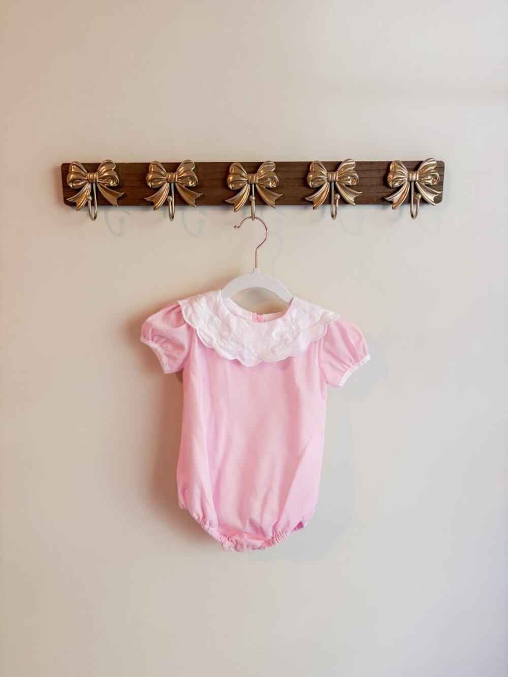 The Oaks Apparel size 18 months Pink Baby Romper with White Peter Pan Collar